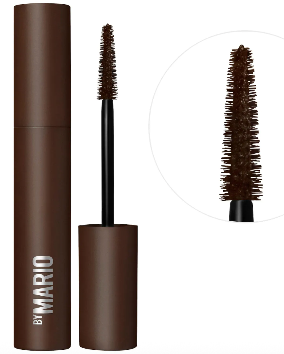 Máscara de pestañas Master para dar volumen y realzar en Perfect Brown Máscara de pestañas Master para dar volumen y realzar en Perfect Brown