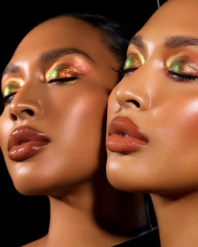 @danessa_myricks Una modelo vista con sombra de ojos multicolor, diseñada por Danessa Myricks.