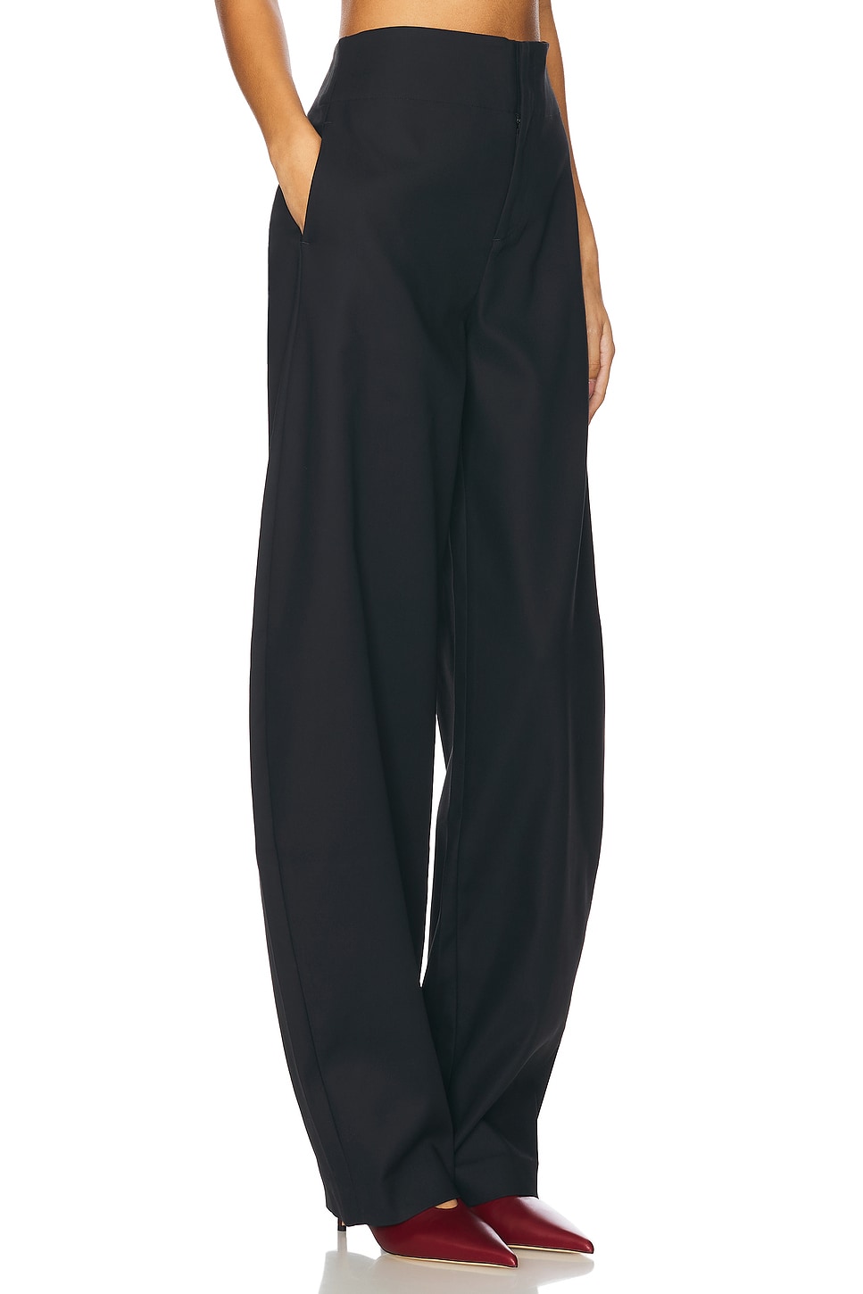 Pantalón de traje compacto Nunca Sculptural