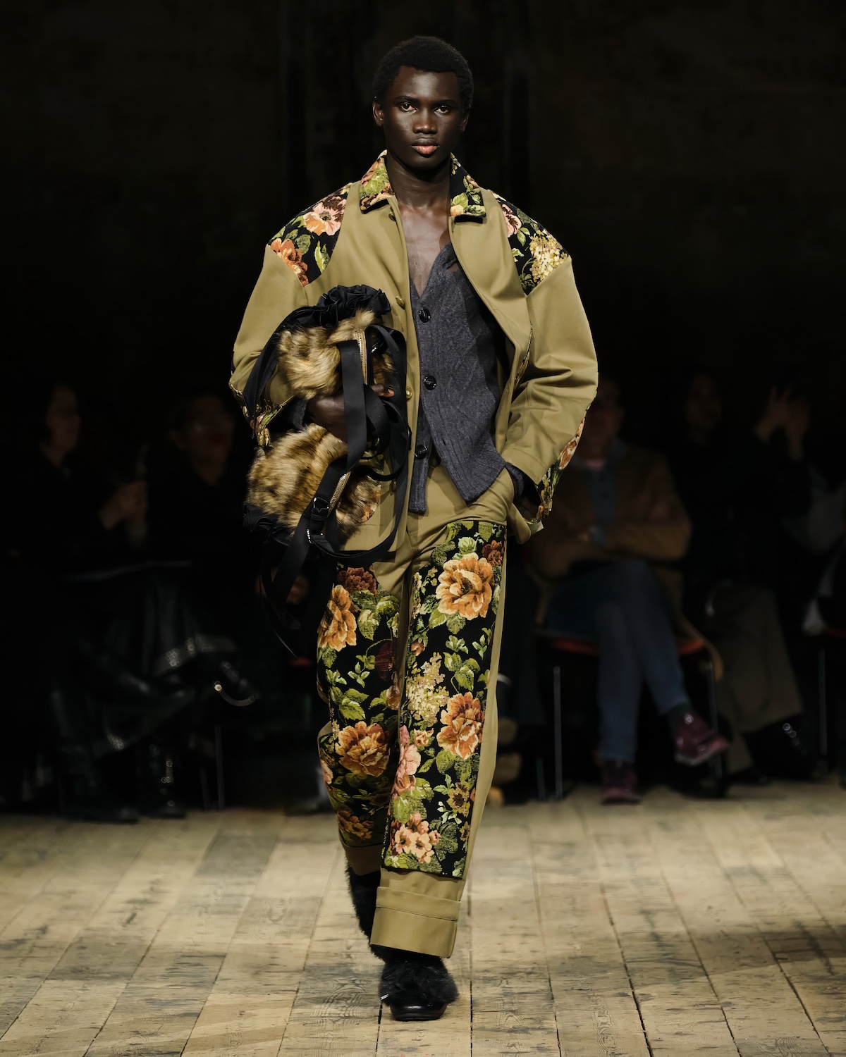 Desfile de Simone Rocha A/W 2026 en la Semana de la Moda de Londres