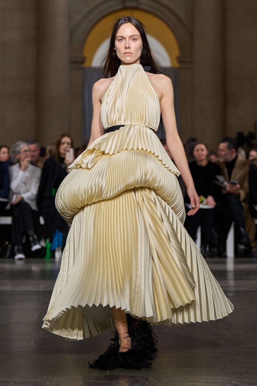 erdem listo para llevar otoño invierno 2026 erdem listo para llevar otoño invierno 2026