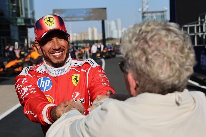 Lewis Hamilton, Ferrari con su madre Carmen Lockhar
