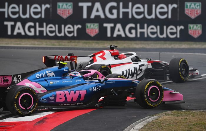 Esteban Ocon, Haas F1 Team, Franco Colapinto, accidente alpino