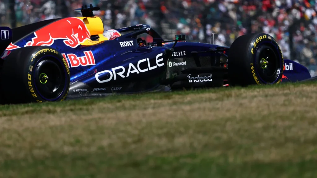 Max Verstappen está sufriendo un inicio difícil de las nuevas reglas de la F1 dentro y fuera de la pista