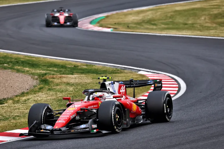 hamilton-ferrario-suzuka