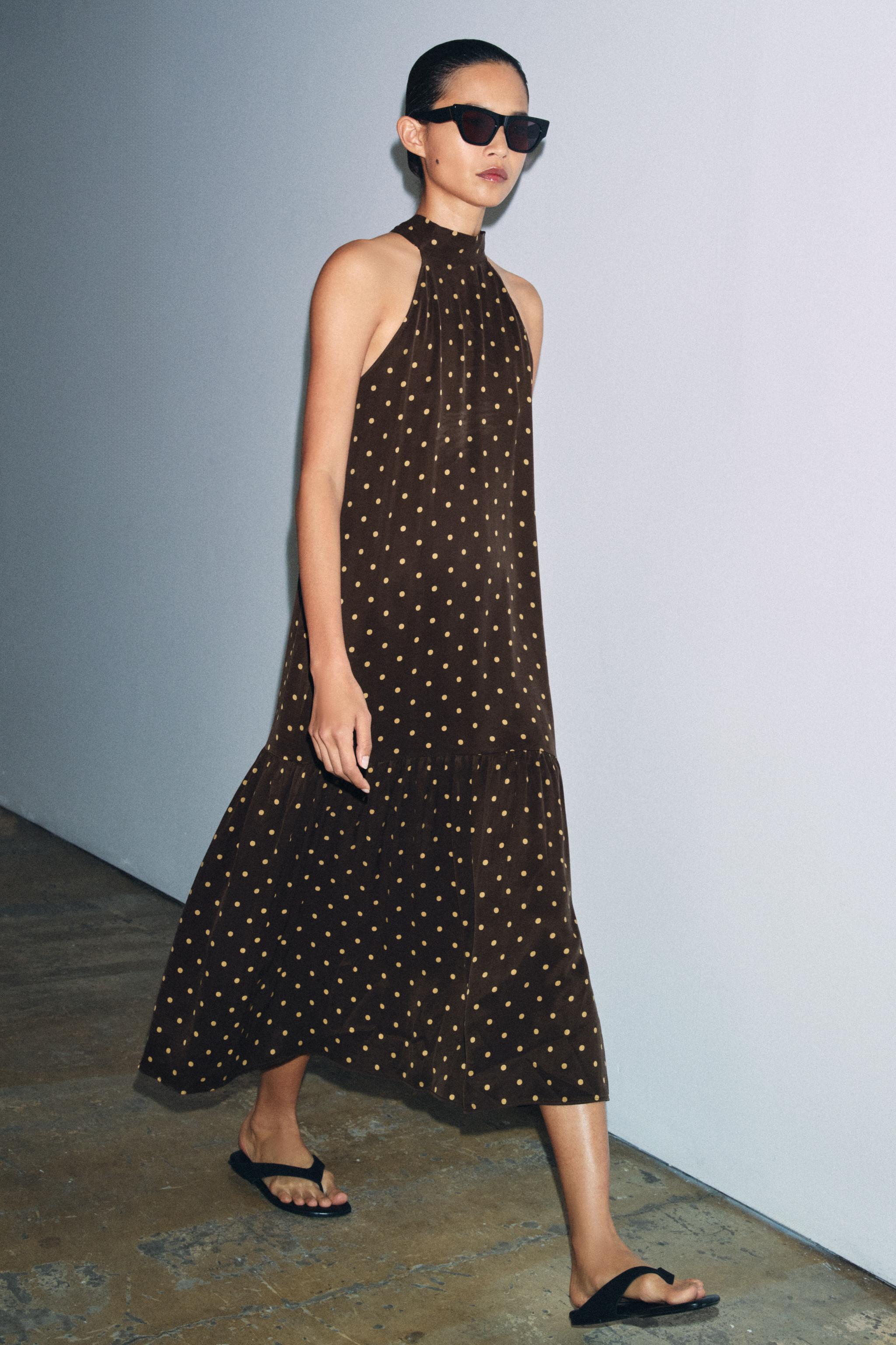 Vestido de lunares de la colección Zw