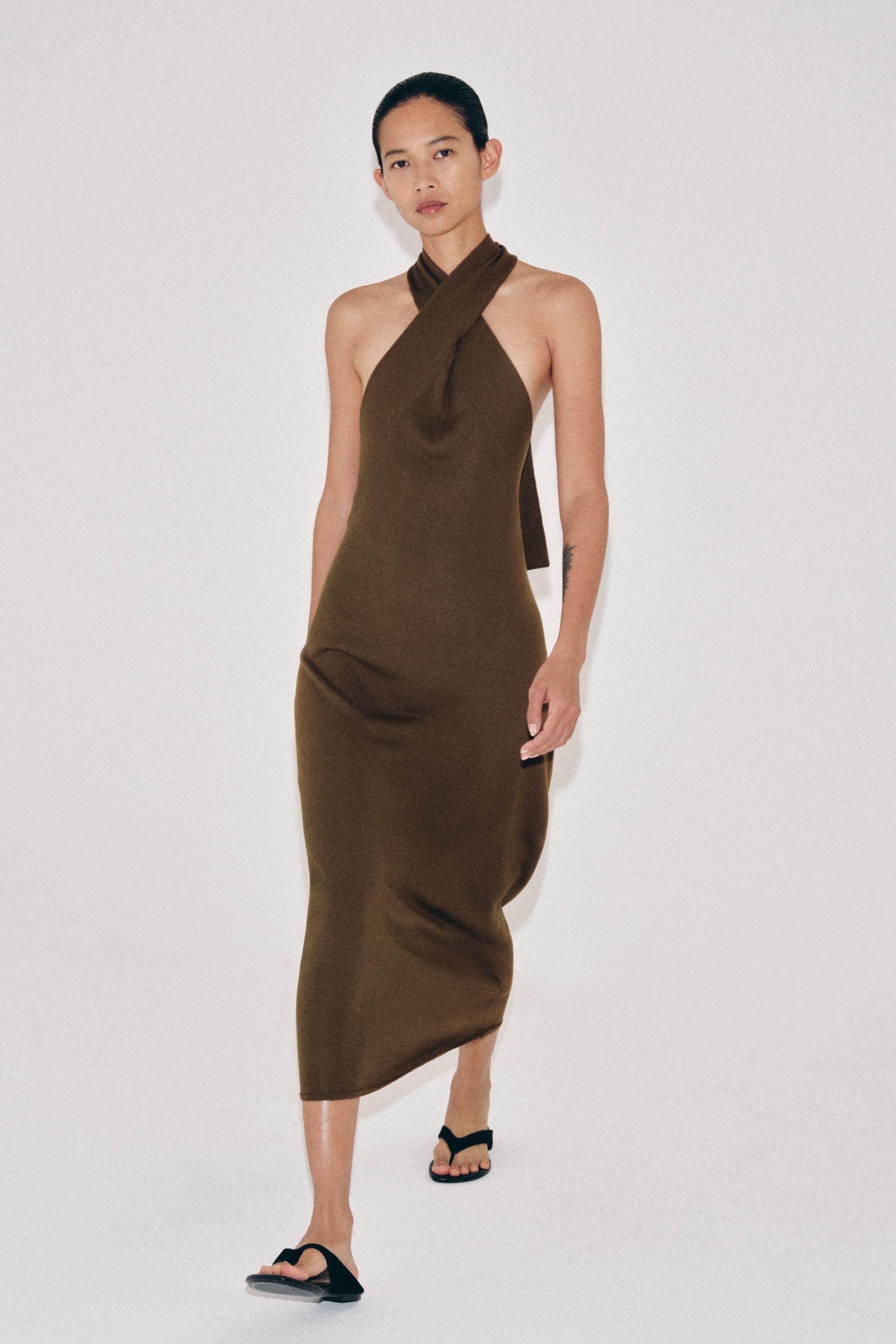 Vestido Midi Halter de punto