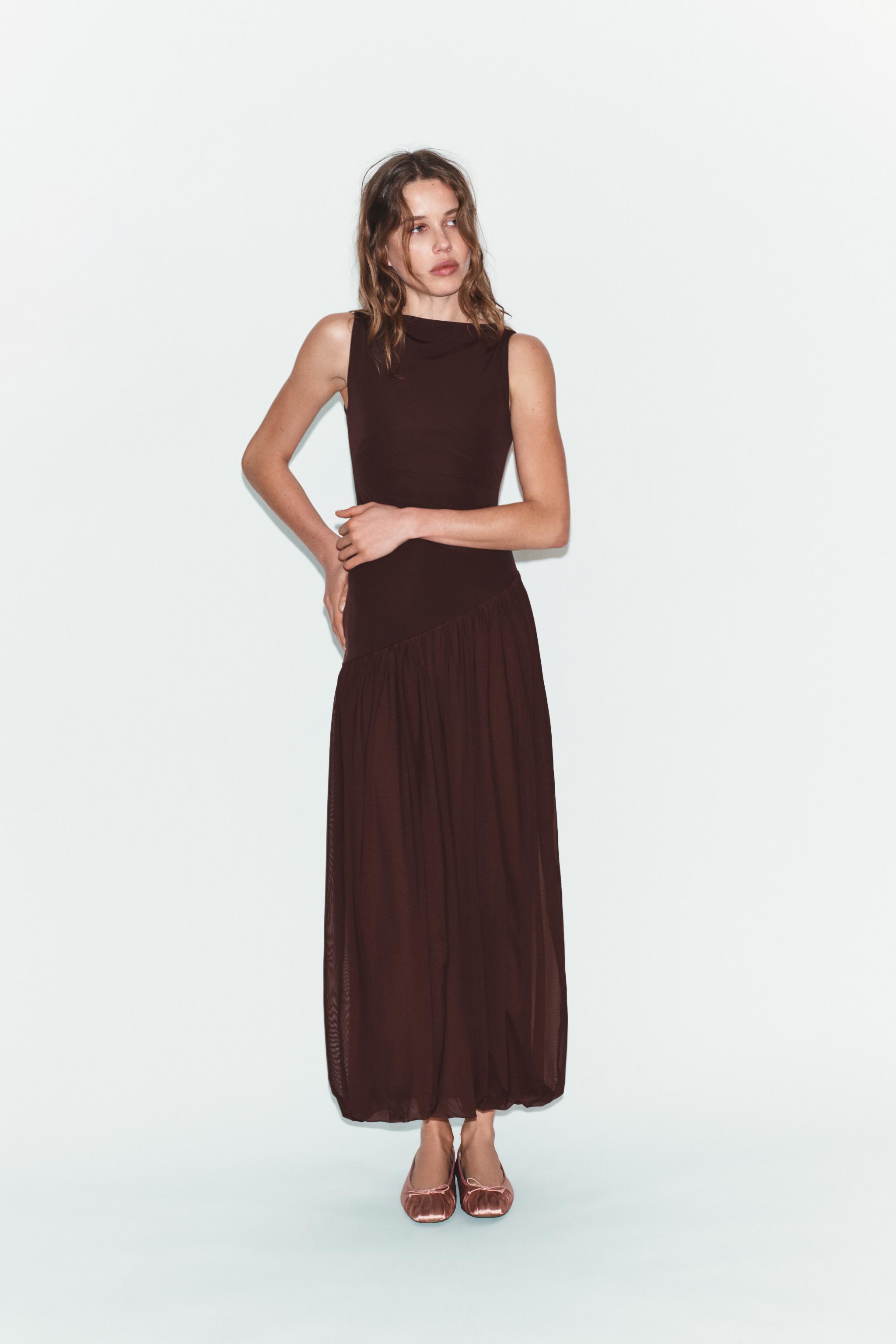 Vestido largo combinado de tul