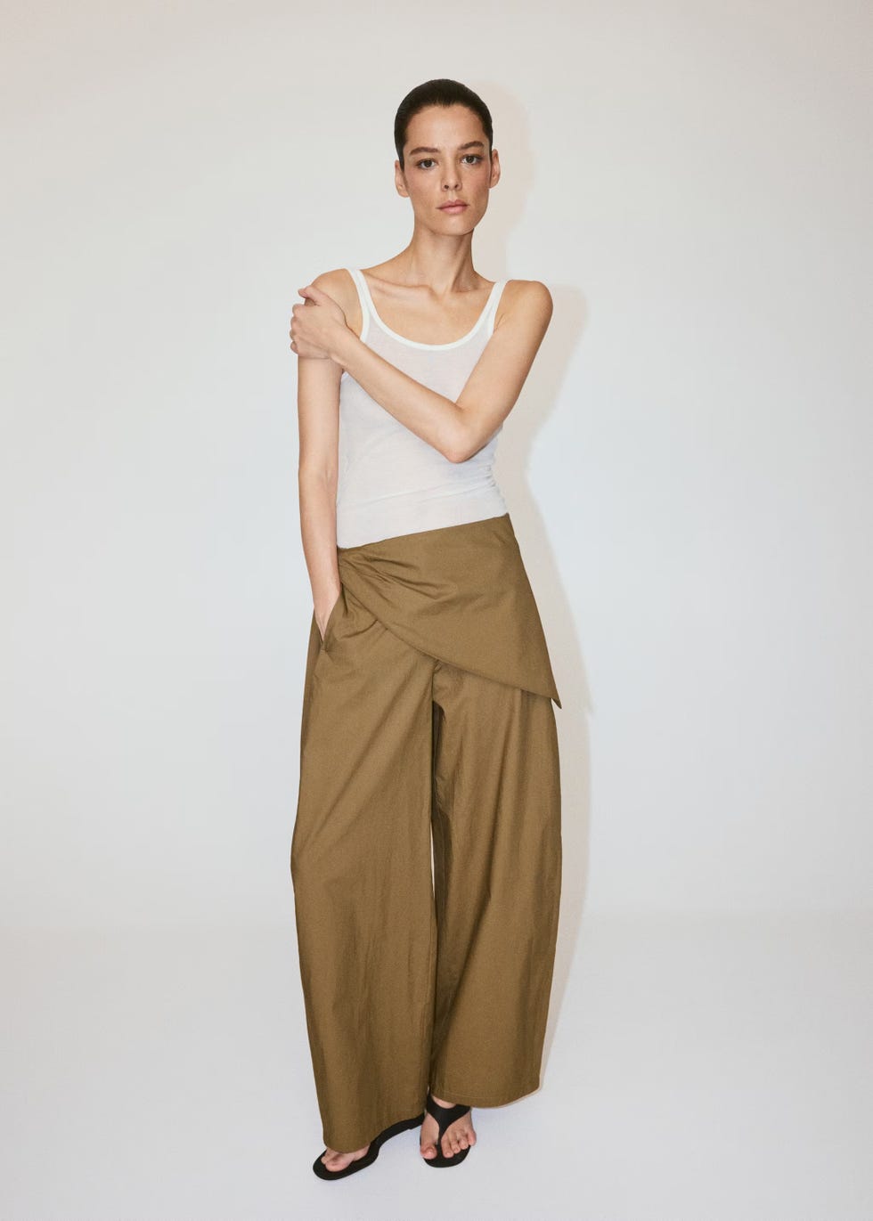 pantalón pañuelo fluido pantalón pañuelo fluido mango